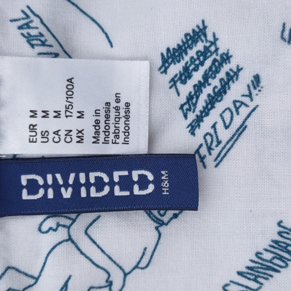 Divided (H&M) Men's Skate Board Culture Patterned Short Sleeve Summer Shirt - Picture 17 of 17